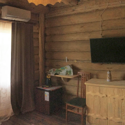 Номер эконом с 1 двуспальной кроватью (с завтраком)