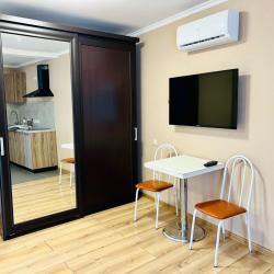 Фото Апартаменты на Крымской ГОСТИ-24