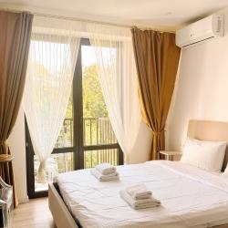 1-комнатные апартаменты студия Вознесенская 3а/17