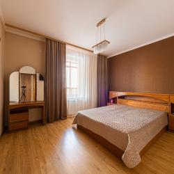 Фото Апартаменты на улице Капитанская 6