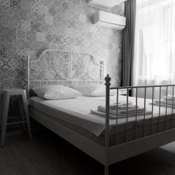 Апартаменты студия Сочи ул. Таврическая 1\6 кв. 29
