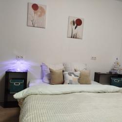 Фото Отель Live in comfort на улице Мезенцева 8