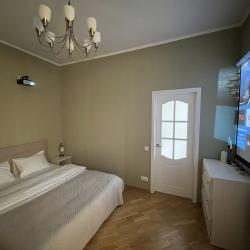 3-комнатные апартаменты люкс Варфоломеева, 222А