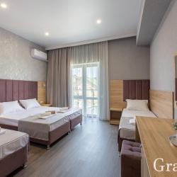 Фото Отель Гранада