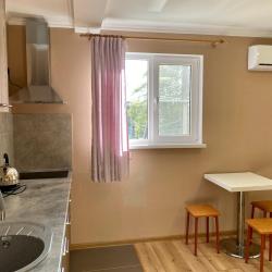 Фото Апартаменты на Крымской ГОСТИ-24