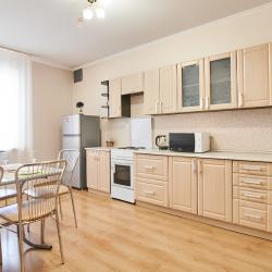 Фото Апартаменты на улице Ерошевского 18