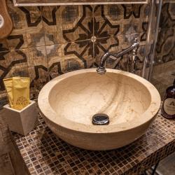 Фото Отель Loft (Лофт) на Шаумяна