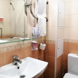 Номер стандарт с 1 двуспальной кроватью