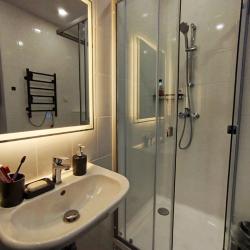 Фото Отель Live in comfort на улице Мезенцева 2