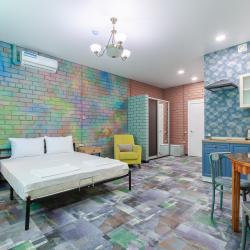 Фото Отель House on Potapova (Гостевой дом на Потапова)