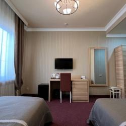Номер стандарт с 2 односпальными кроватями (с завтраком)