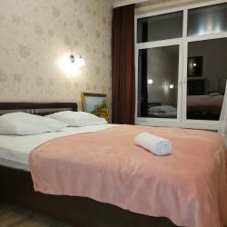 Фото Апартаменты на улице Долгининская 6