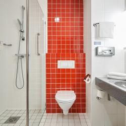 Cosmos Ekaterinburg Hotel (Космос Екатеринбург) (бывш. Park Inn by Radisson Ekaterinburg) — e4ed845a7875919788b2a0ce8f202a0b