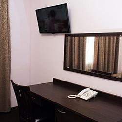 Номер полулюкс с 1 двуспальной кроватью