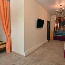 4-местный номер студия Карри