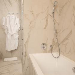 Фото Отель Пестриков