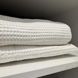 2-местные 1-комнатные апартаменты студия Октябрьская 16 с 1 двуспальной кроватью