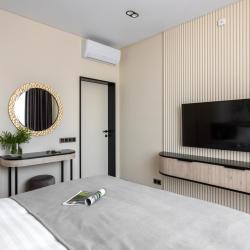 Фото Отель Leon Estate (Леон Эстейт) на проезде Спортивный 3