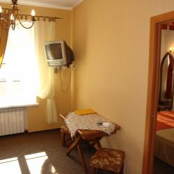 1-местный номер стандарт с 1 двуспальной кроватью