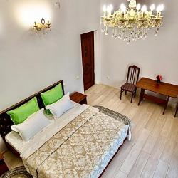 Фото Апартаменты на улице Чкалова 76