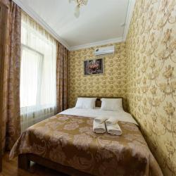 Номер стандарт с 1 двуспальной кроватью