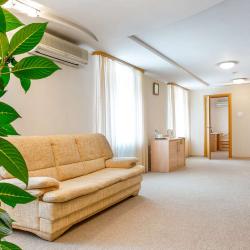 Номер люкс улучшенный с 2 односпальными кроватями