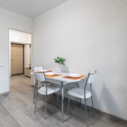 Фото Апартаменты Комфорт на улице Разведчика Ахмерова 5