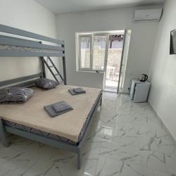 3-местный стандартный номер с террасой