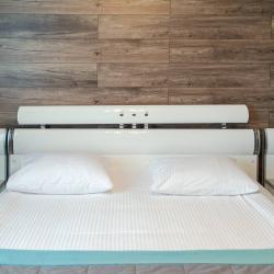 Номер стандарт с 1 двуспальной кроватью