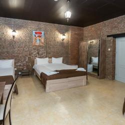 4-местный номер стандарт семейный с 4 односпальными кроватями