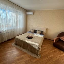 Фото Апартаменты на улице Мориса-Тореза 79