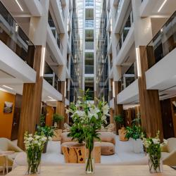 Фото LaMont Апарт-отель (Ламонт)