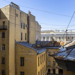 Фото Апартаменты на набережной реки Мойки 30