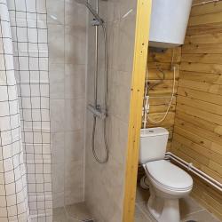 Коттедж улучшенный с 1 двуспальной кроватью