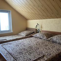 Четырехместный номер с балконом