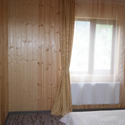 Комната стандарт с 1 двуспальной кроватью (мансарда)