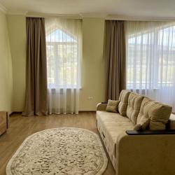 Фото Отель Mountains (Маунтинс)