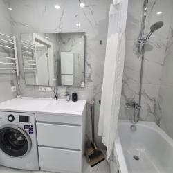 Фото Апартаменты на Новонский проспект 4А