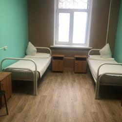Кровать в 2-местном общем женском номере