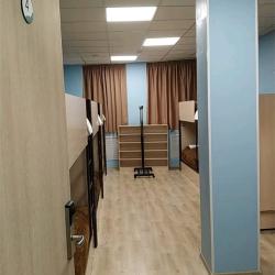 Кровать в 12-местном общем мужском номере