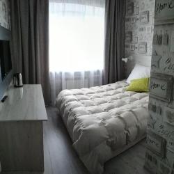 Номер стандарт с 1 двуспальной кроватью