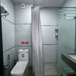 Номер стандарт с 1 двуспальной кроватью