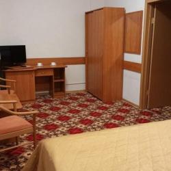 Номер комфорт с 1 двуспальной кроватью