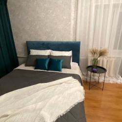 Фото Апартаменты на улице Энгельса 63