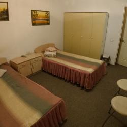 Кровать в 1-местном общем номере (без окна)