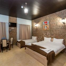 4-местный номер стандарт семейный с 4 односпальными кроватями