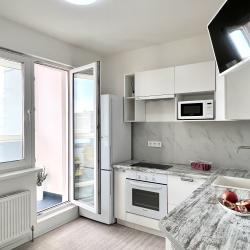 Фото Апартаменты на улице Макаёнка 15