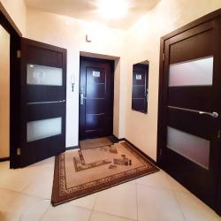 Фото Апартаменты на улице Ставровская 3