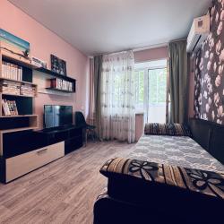 Фото Апартаменты Room-Room Моисеева 3