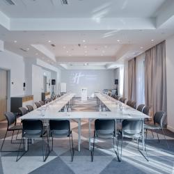 Фото Отель Holiday Inn Express Yerevan (Холидей Инн Экспресс )